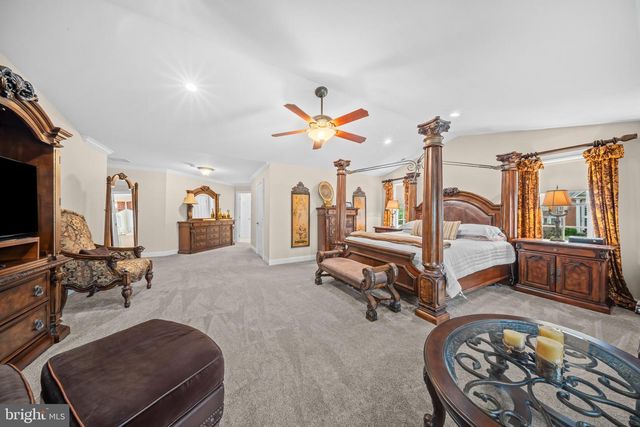 4 COPPERLEAF CT, Warminster, PA 18974