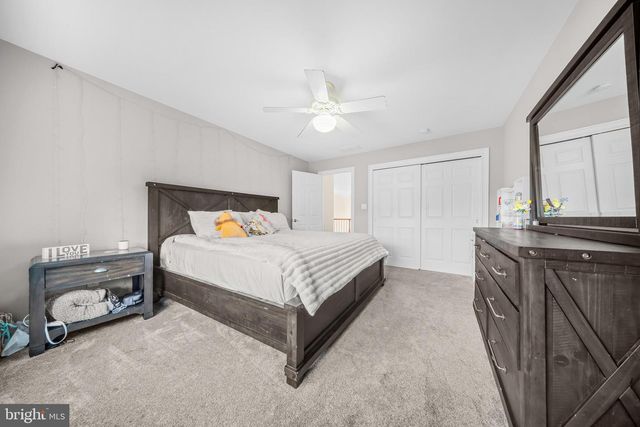 4 COPPERLEAF CT, Warminster, PA 18974