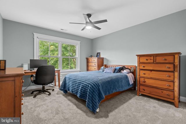 4 COPPERLEAF CT, Warminster, PA 18974