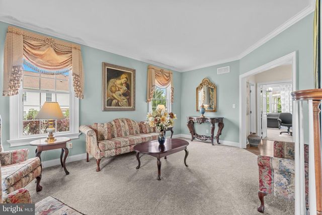 4 COPPERLEAF CT, Warminster, PA 18974