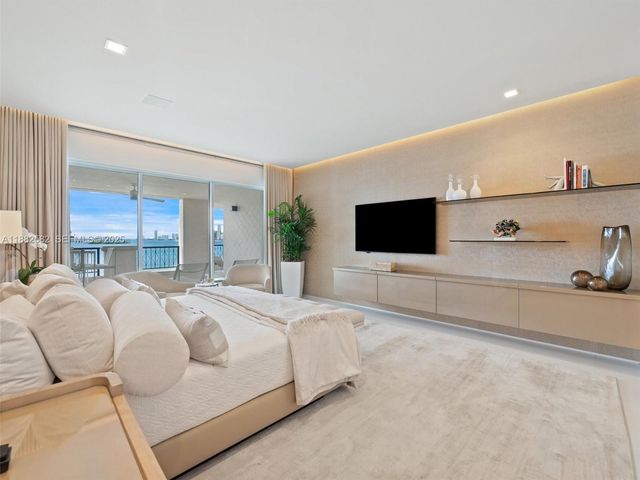 5053 Fisher Island Drive 5053, Miami Beach, FL 33109