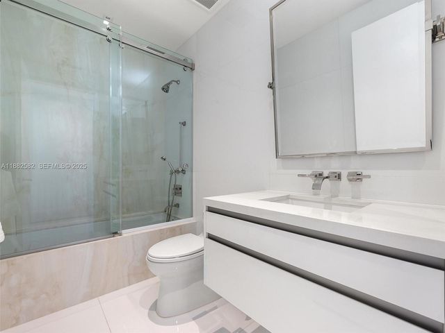 5053 Fisher Island Drive 5053, Miami Beach, FL 33109