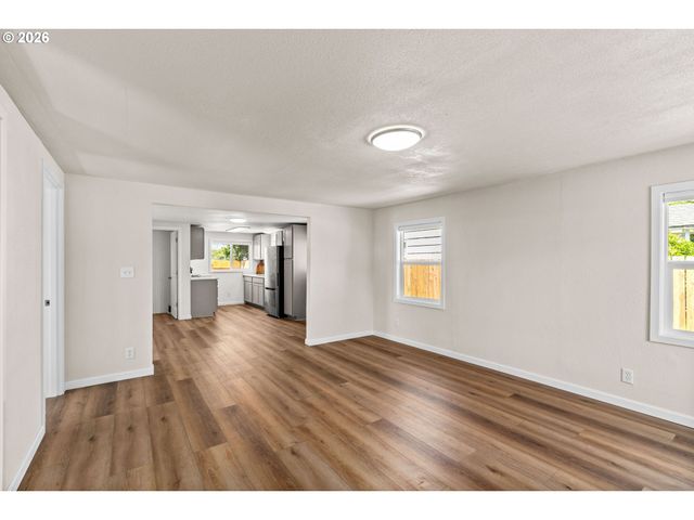 160 IOWA St, Eugene, OR 97402