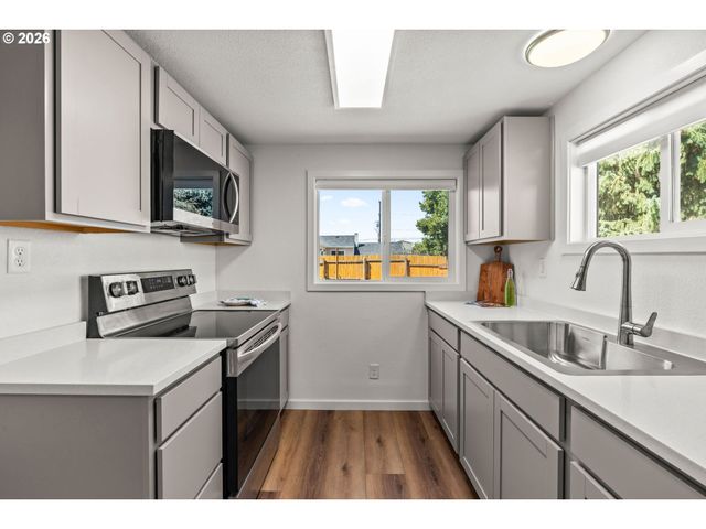 160 IOWA St, Eugene, OR 97402