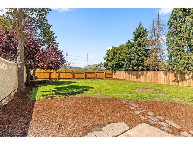 160 IOWA St, Eugene, OR 97402