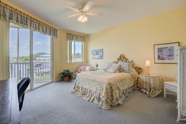 1160 SW Chapman Way 202, Palm City, FL 34990