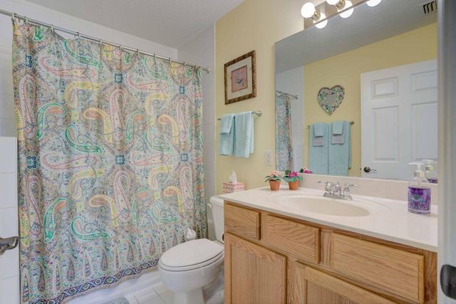 1160 SW Chapman Way 202, Palm City, FL 34990