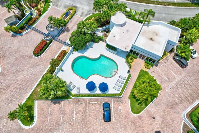 1160 SW Chapman Way 202, Palm City, FL 34990