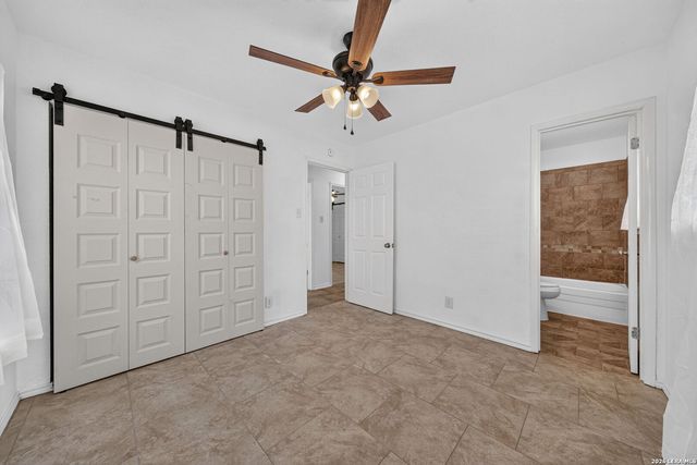209 PARK LN, Universal City, TX 78148