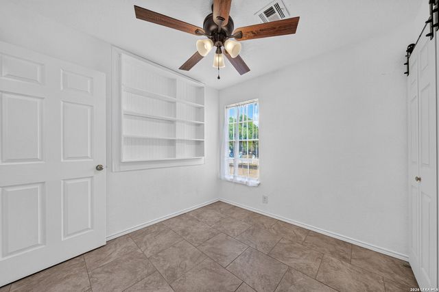 209 PARK LN, Universal City, TX 78148