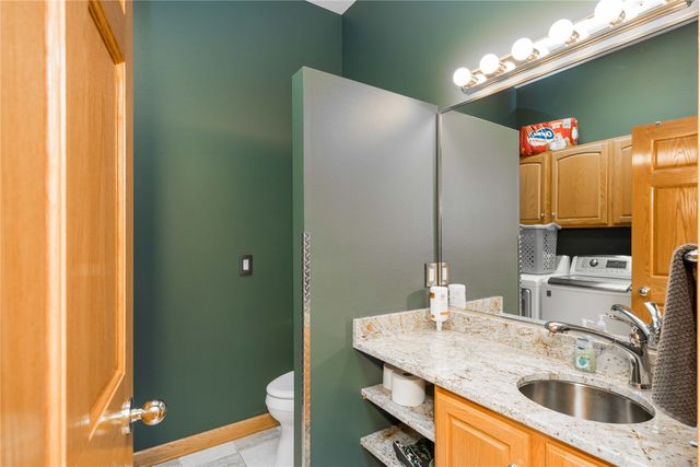 7488 Ashley Drive, Johnston, IA 50131