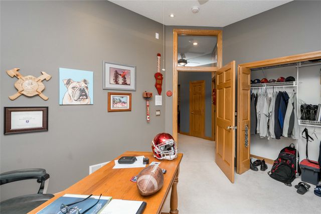 7488 Ashley Drive, Johnston, IA 50131