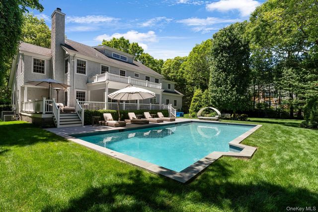 6 Woodruff Lane, Bridgehampton, NY 11932