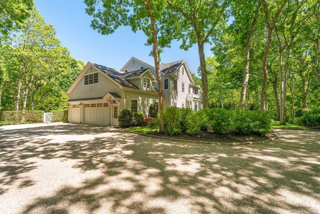 6 Woodruff Lane, Bridgehampton, NY 11932