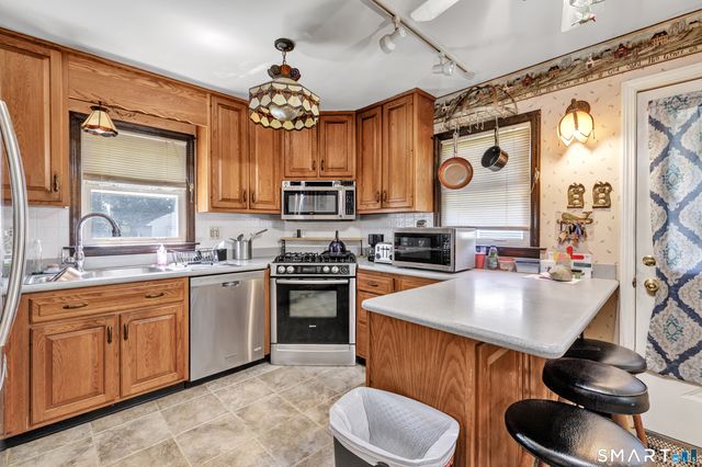41 Kohary Drive, Milford, CT 06460