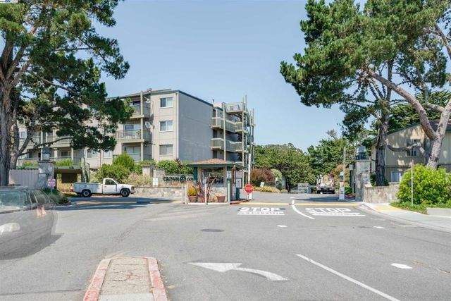 374 Imperial Way 2, Daly City, CA 94015