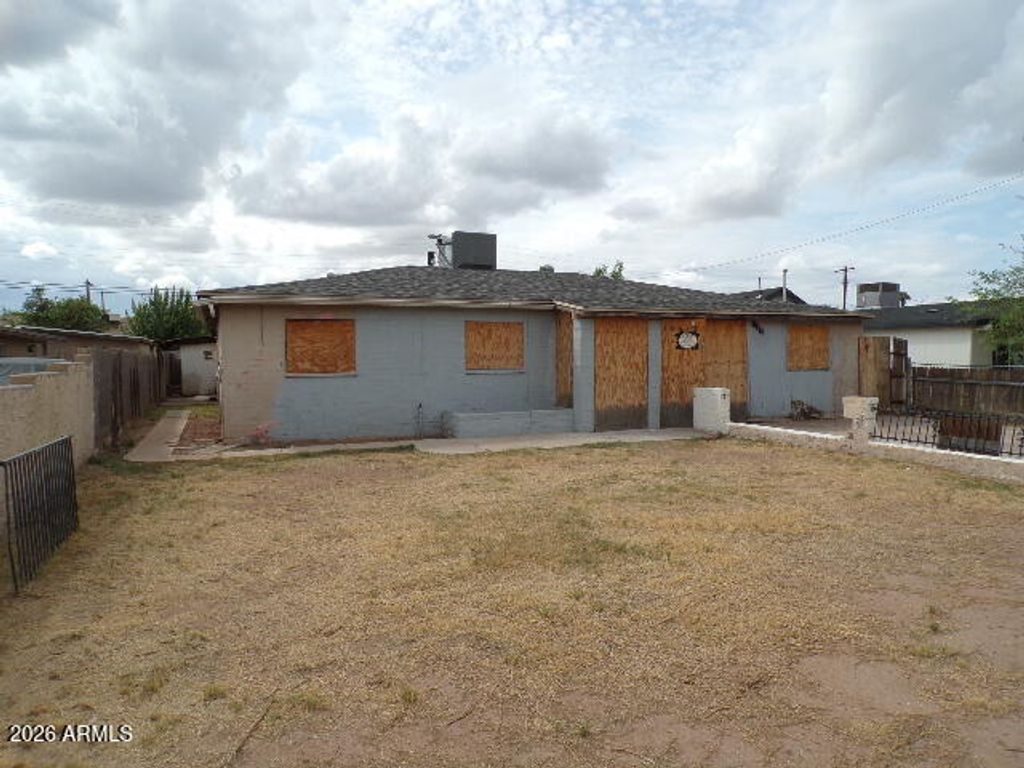 2117 E HOWE Avenue, Tempe, AZ 85281 — photo 2