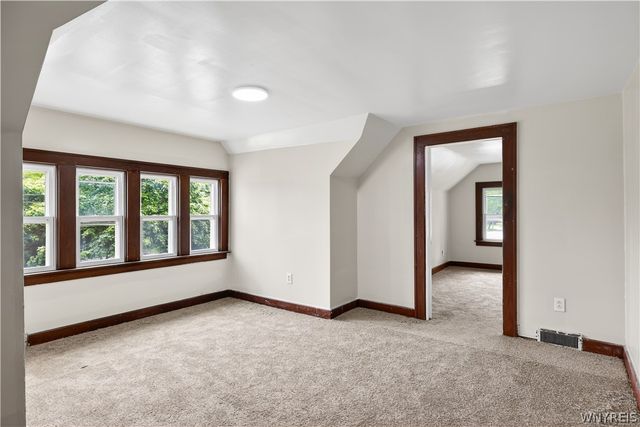 1890 Linwood Avenue, Niagara Falls, NY 14305
