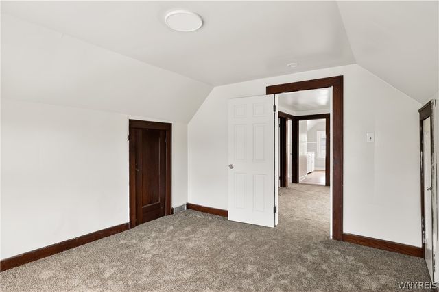 1890 Linwood Avenue, Niagara Falls, NY 14305