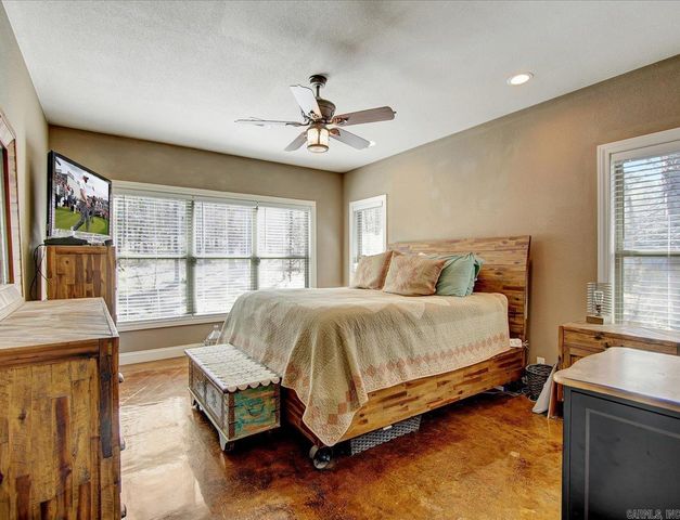 94 Murillo Way, Hot Springs Village, AR 71909