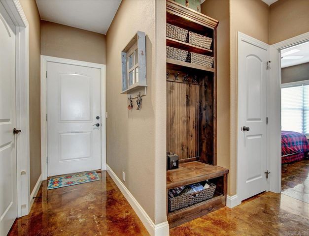 94 Murillo Way, Hot Springs Village, AR 71909