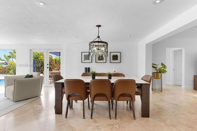 261 SE 4th Street, Pompano Beach, FL 33060