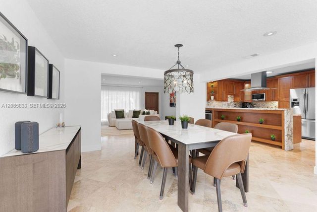 261 SE 4th Street, Pompano Beach, FL 33060