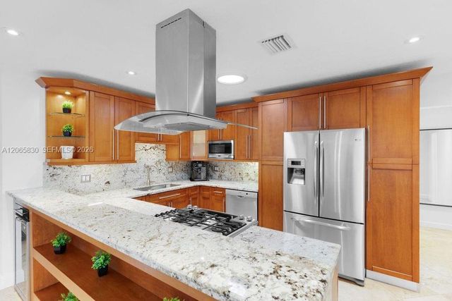 261 SE 4th Street, Pompano Beach, FL 33060