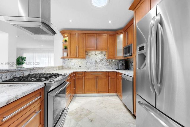 261 SE 4th Street, Pompano Beach, FL 33060