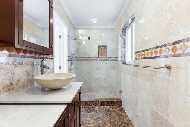 261 SE 4th Street, Pompano Beach, FL 33060