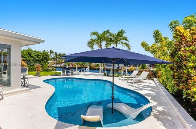 261 SE 4th Street, Pompano Beach, FL 33060