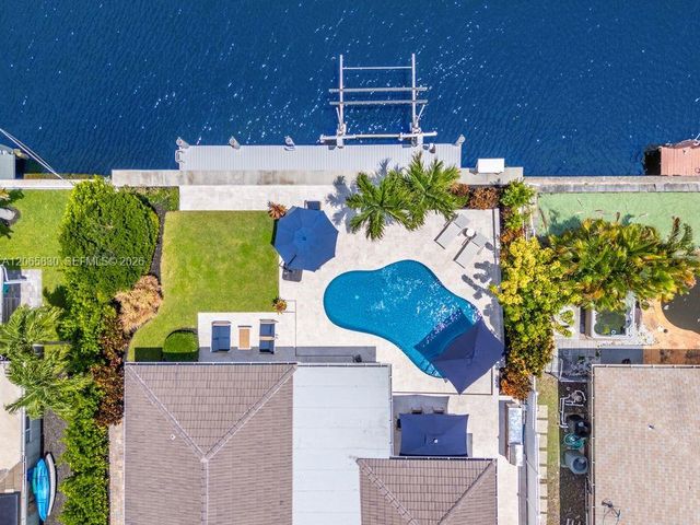 261 SE 4th Street, Pompano Beach, FL 33060