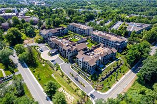 120 Old Post Road PH-E303, Rye, NY 10580