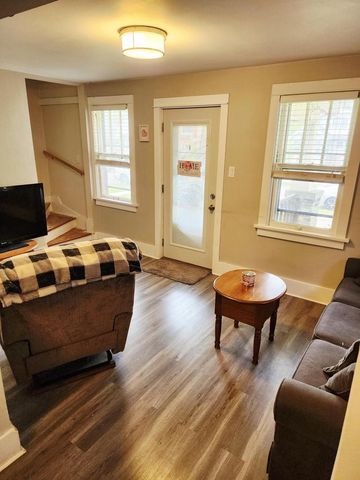 2126 77th STREET, West Allis, WI 53219