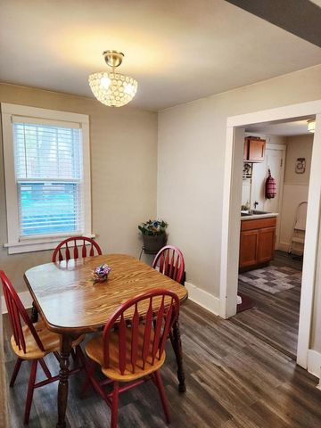 2126 77th STREET, West Allis, WI 53219