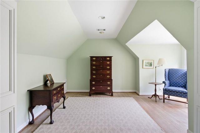 6225 Old Hickory Point, Atlanta, GA 30328