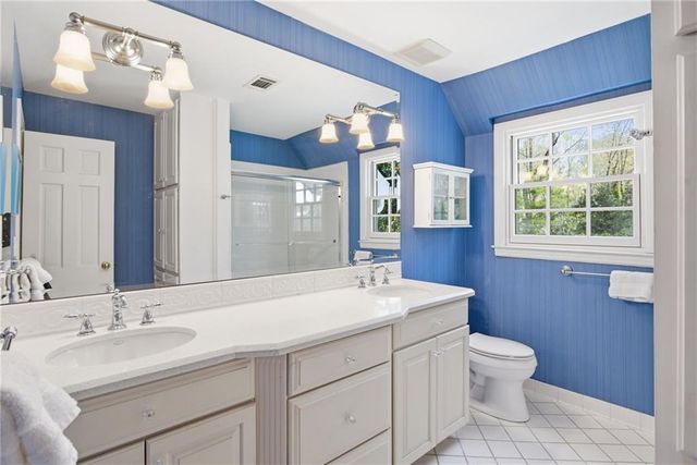 6225 Old Hickory Point, Atlanta, GA 30328