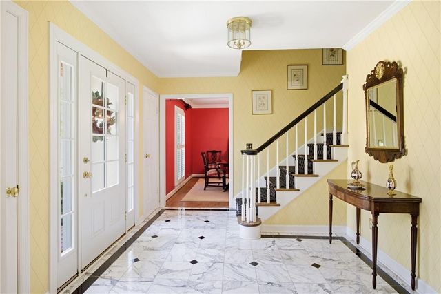 6225 Old Hickory Point, Atlanta, GA 30328