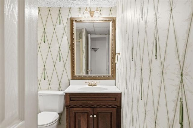 6225 Old Hickory Point, Atlanta, GA 30328