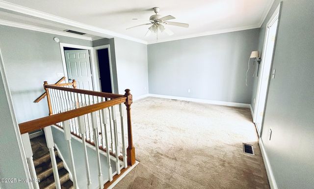 22 Schooner Drive, Swansboro, NC 28584