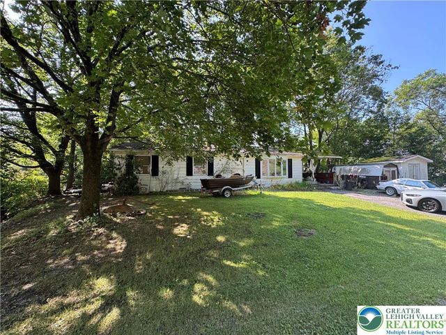 211 Fireline Road, Bowmanstown Boro, PA 18071