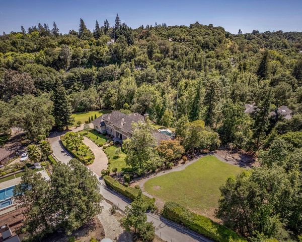 200 Todo El Mundo, Woodside, CA 94062