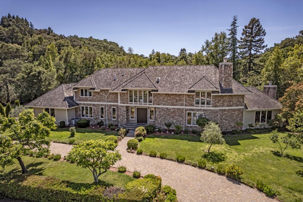200 Todo El Mundo, Woodside, CA 94062