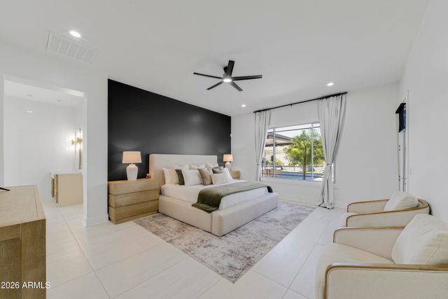 4562 N CHELSEA Drive, Buckeye, AZ 85396