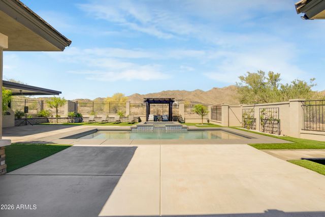 4562 N CHELSEA Drive, Buckeye, AZ 85396