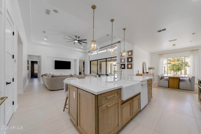 4562 N CHELSEA Drive, Buckeye, AZ 85396