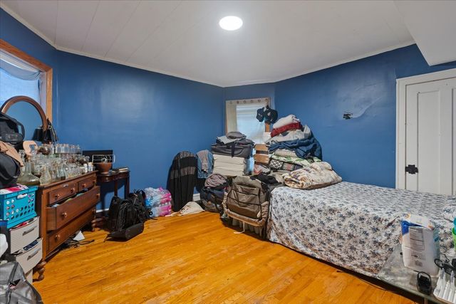 6319 N Claremont Avenue, Chicago, IL 60659