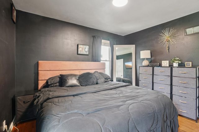 2704 Alabama Avenue S, Saint Louis Park, MN 55416