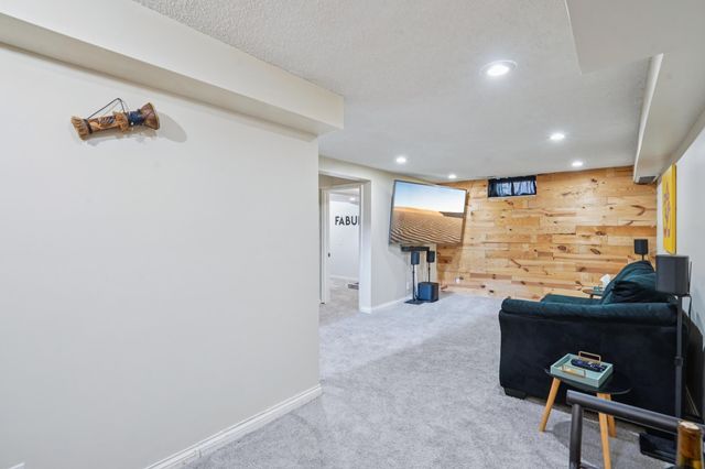 2704 Alabama Avenue S, Saint Louis Park, MN 55416