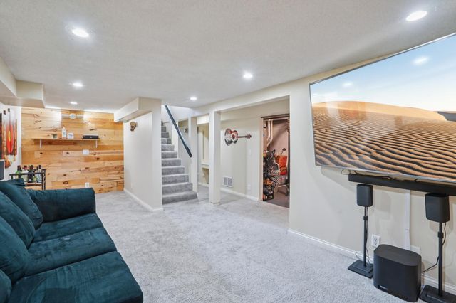 2704 Alabama Avenue S, Saint Louis Park, MN 55416